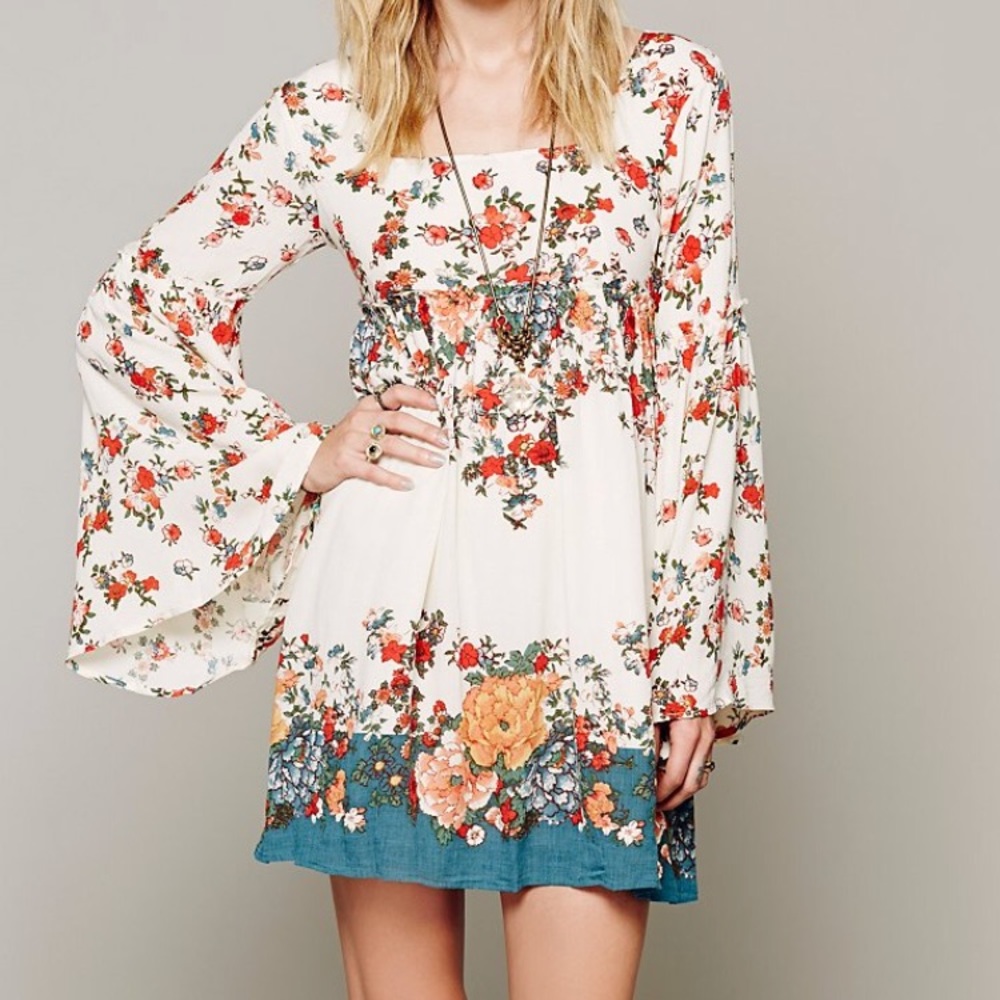 FREE PEOPLE  floral long sleeve mini